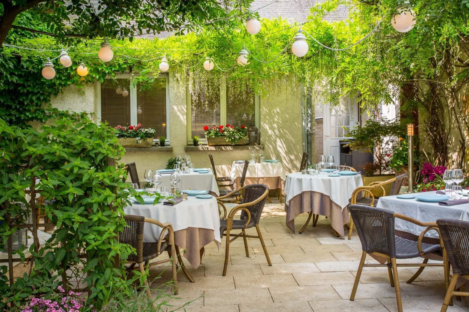 Logis Hotels Restaurant La Mere Hamard Semblancay Ngoại thất bức ảnh