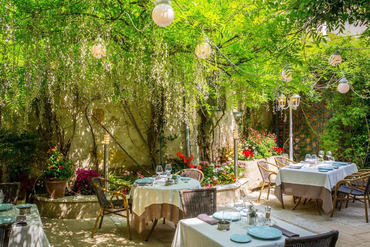 Logis Hotels Restaurant La Mere Hamard Semblancay Ngoại thất bức ảnh